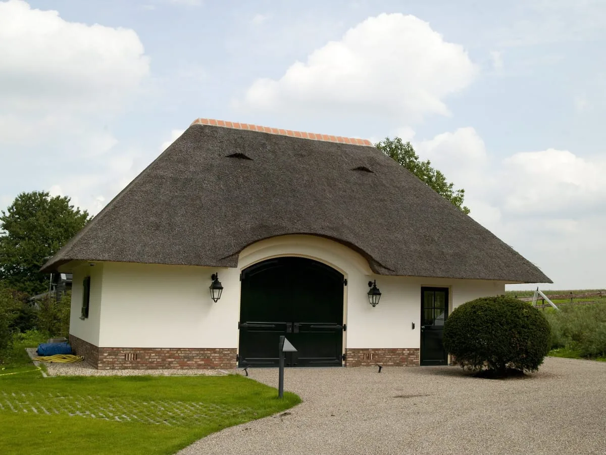 Vrijstaand Bijgebouw & Koetshuisdeuren