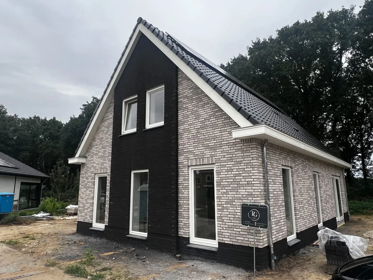Nieuwbouwwoning Schilder- & Aflakwerk