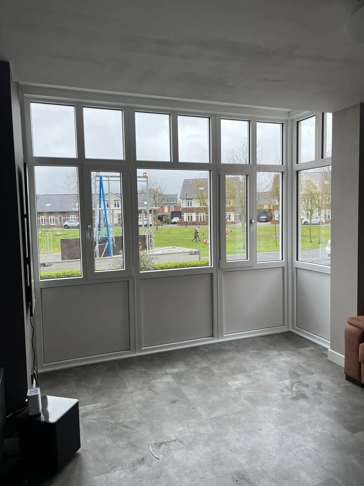 Binnenaanzicht geplaatste erker met HR++ isolatieglas